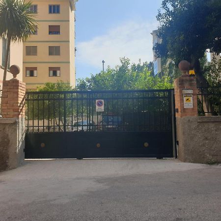 Doralice Comfort House Free Private Parking Salerno Buitenkant foto
